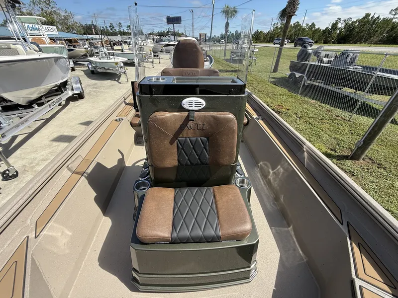 Slide: The Image of Excel 220 Bay Pro Elite 2026 - 4