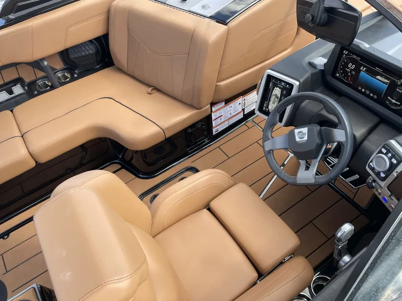 Slide: The Image of Malibu Wakesetter 24 MXZ 2024 - 404