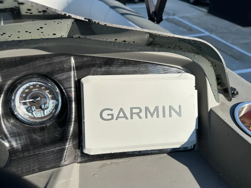 Slide: The Image of Avalon LSZ Quad Lounge Shift - 23' 2025 - 20