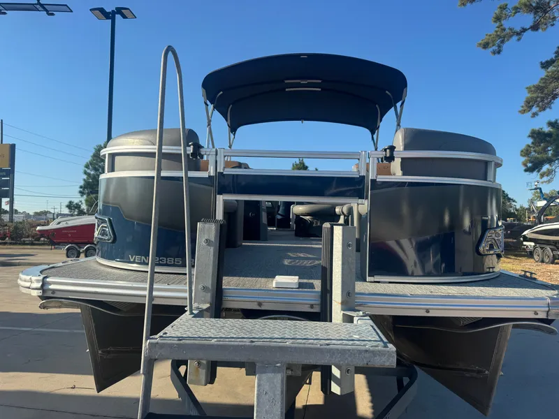 Slide: The Image of Avalon VNT 85 RF 23T 2023 - 6