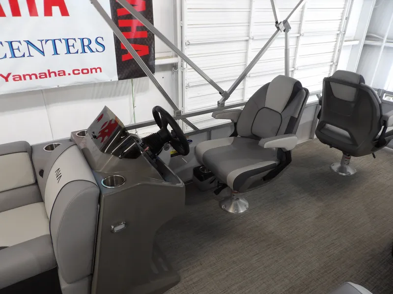 Slide: The Image of Avalon Venture Fish N Cruise - 23' 2025 - 14