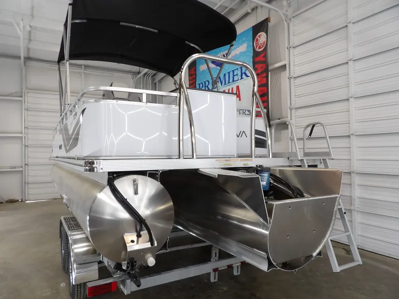 Slide: The Image of Avalon Venture Fish N Cruise - 23' 2025 - 6