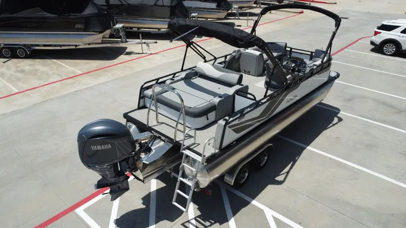 Slide: The Image of Avalon VNT85 VRB23T 2025 - 11