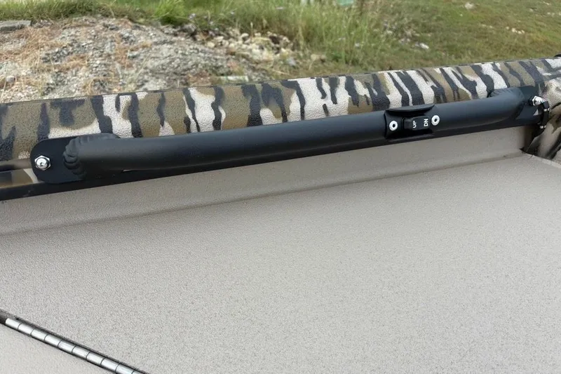 Slide: The Image of Avid 18 Commander 2026 - 5