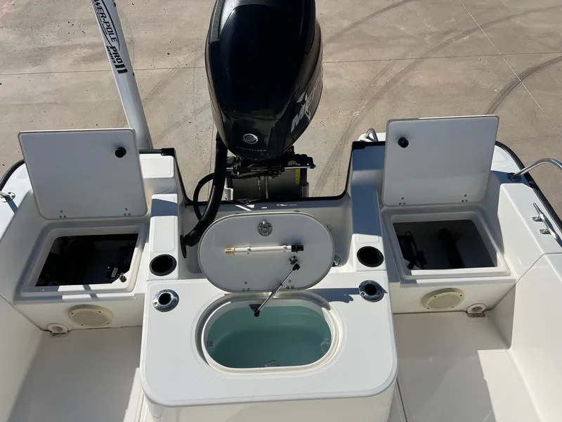 Slide: The Image of Boston Whaler 210 Montauk 2012 - 23