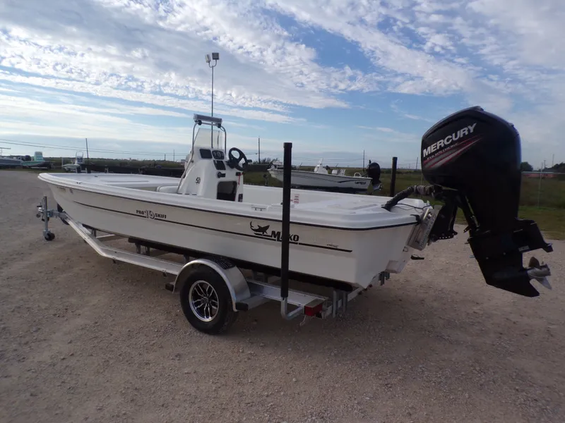 Slide: The Image of Mako Pro Skiff 19 CC 2017 - 12