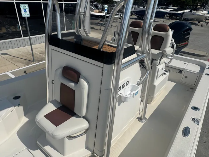 Slide: The Image of Ranger Boats 2360 Bay 2020 - 29
