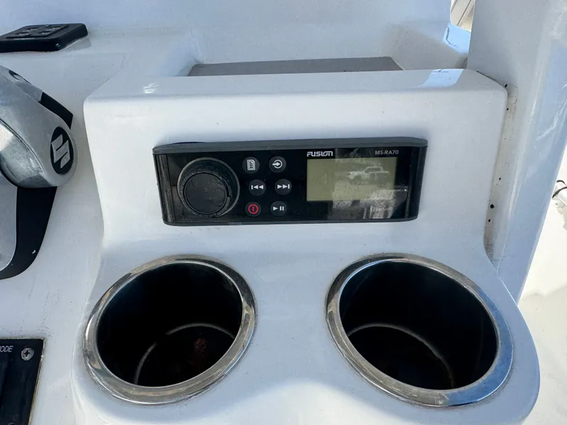Slide: The Image of Sea Pro 259 Center Console 2019 - 27