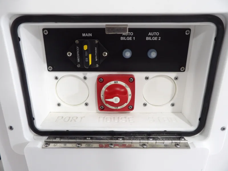 Slide: The Image of Sportsman Masters 267 Bay Boat 2021 - 35