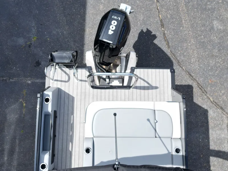 Slide: The Image of Tahoe CAS VRB25T 2025 - 10