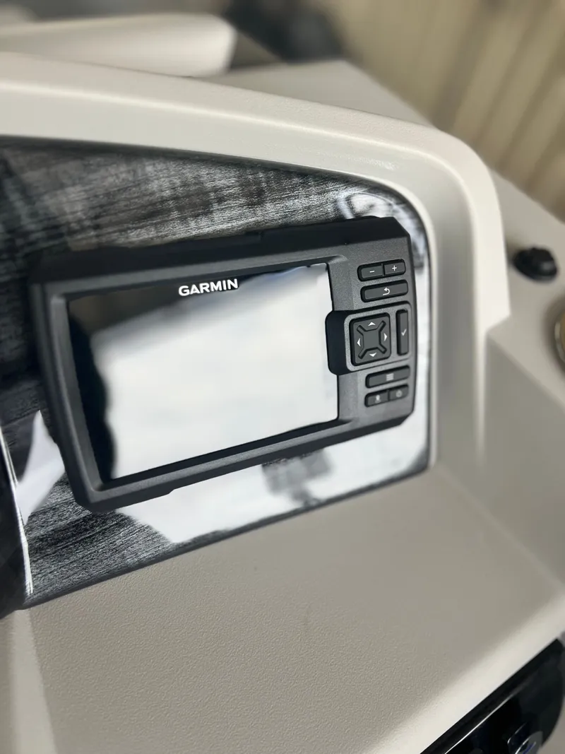 Slide: The Image of Tahoe LTZ QL21T 2024 - 15