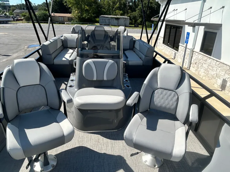 Slide: The Image of Tahoe SPT85 CC23T 2025 - 11