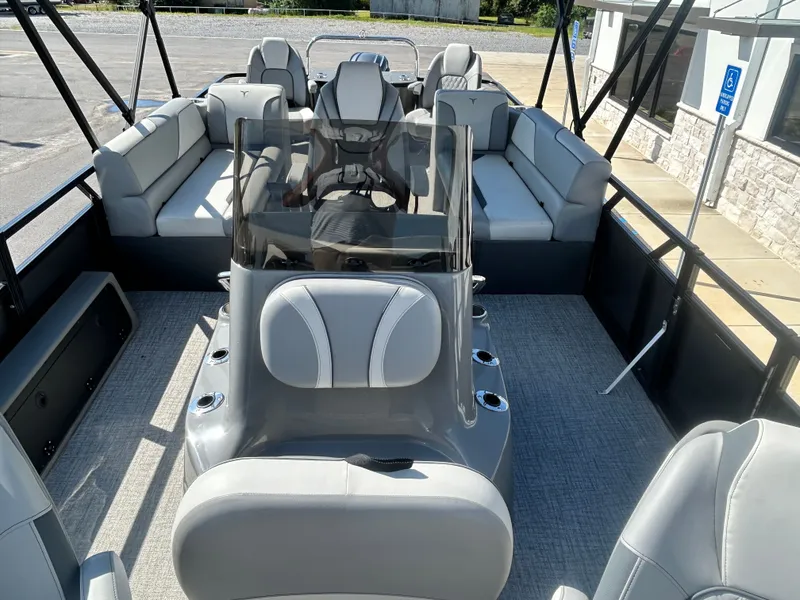 Slide: The Image of Tahoe SPT85 CC23T 2025 - 12