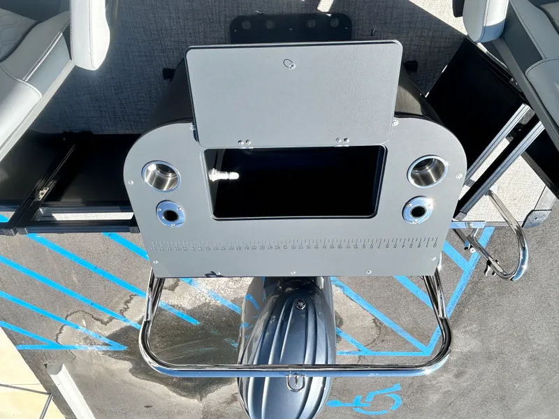 Slide: The Image of Tahoe SPT85 CC23T 2025 - 17