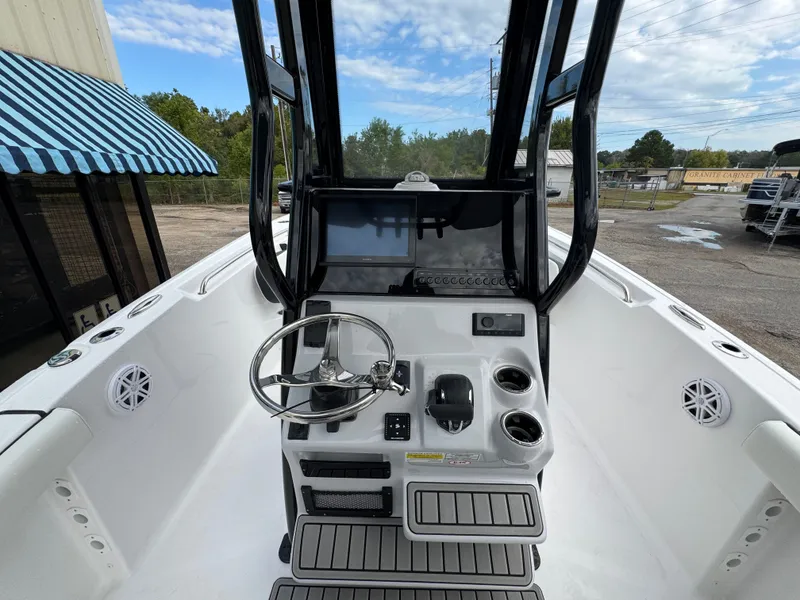 Slide: The Image of Tidewater 232 CC Adventure 2026 - 14