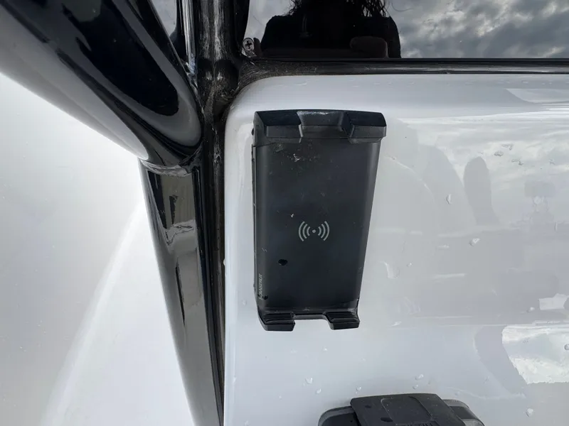 Slide: The Image of Tidewater 232 CC Adventure 2026 - 18