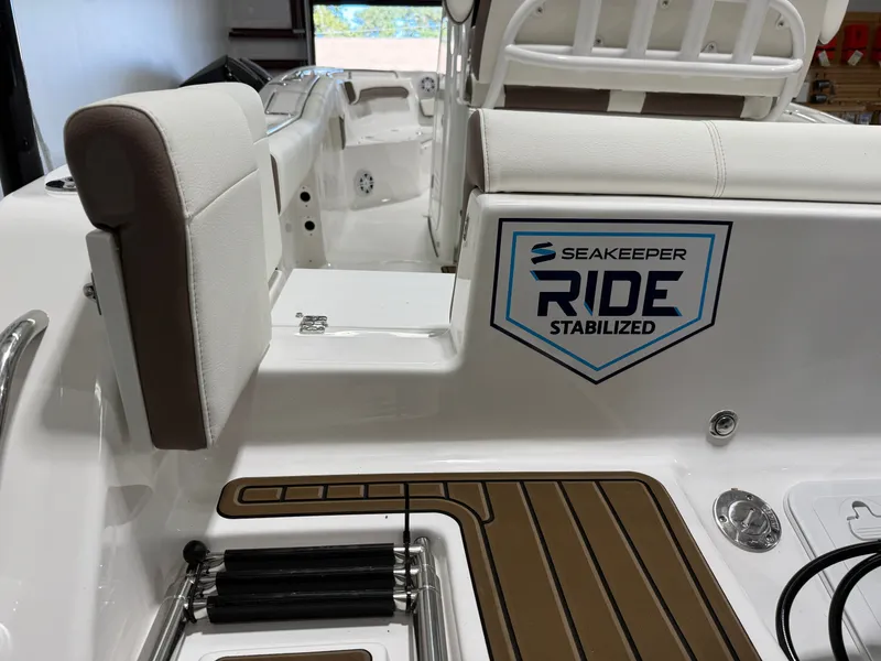 Slide: The Image of Tidewater 232 LXF 2025 - 14