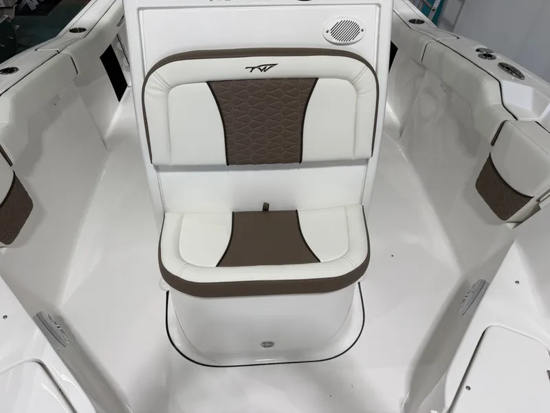 Slide: The Image of Tidewater 232 LXF 2025 - 34