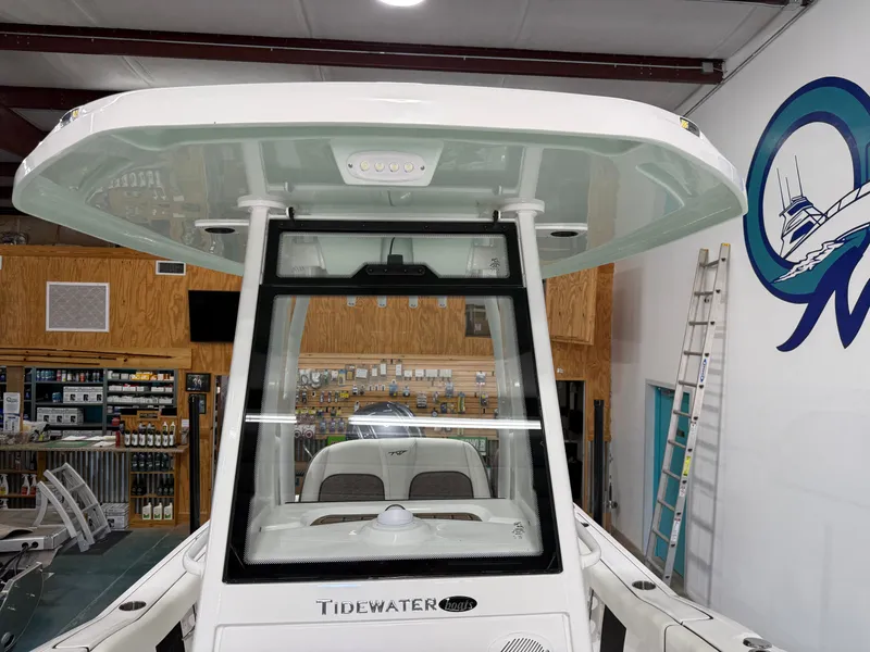 Slide: The Image of Tidewater 232 LXF 2025 - 36