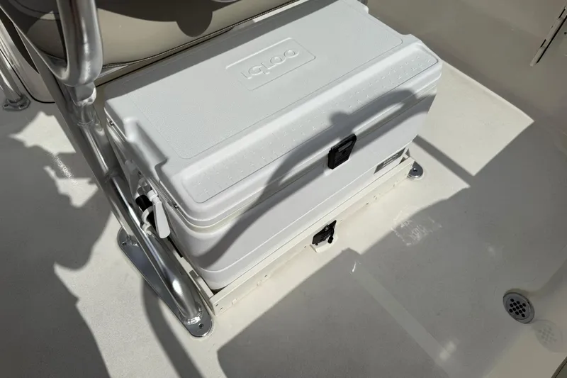 Slide: The Image of White Igloo cooler on 2022 Key West 203 FS boat deck. - 11