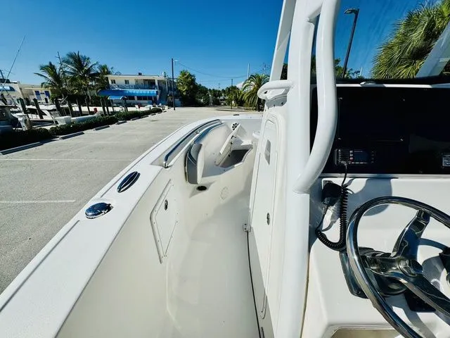 Slide: The Image of Tidewater 252 2018 - 13