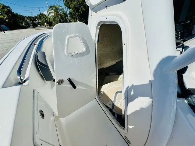 Slide: The Image of Tidewater 252 2018 - 14