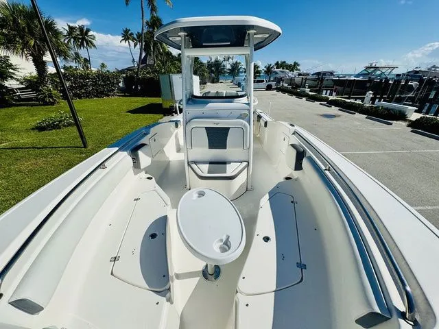 Slide: The Image of Tidewater 252 2018 - 15