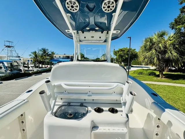 Slide: The Image of Tidewater 252 2018 - 8