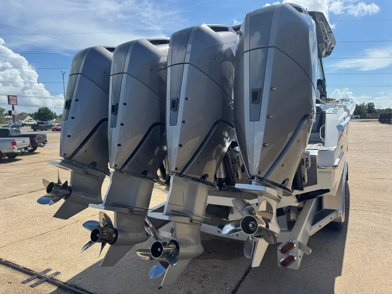 Slide: The Image of Nor-Tech 400 Supersport with trailer 2025 - 3