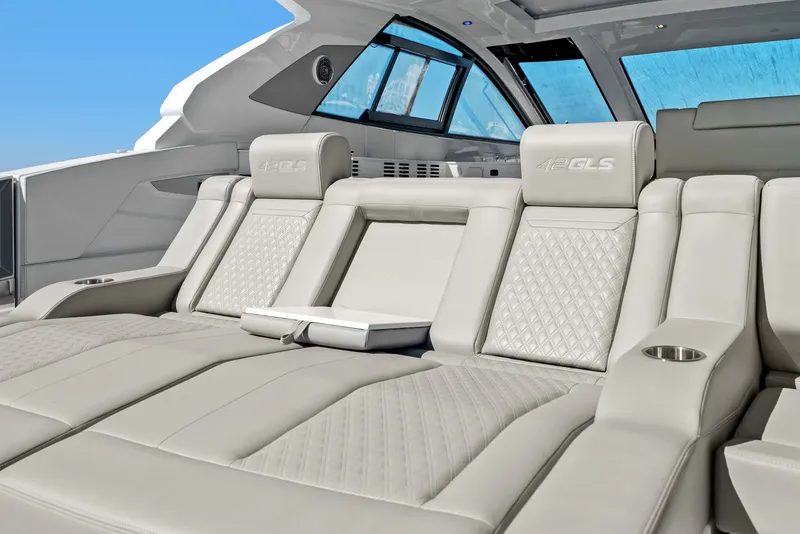 Slide: The Image of Cruisers 42 GLS Outboard 2026 - 60