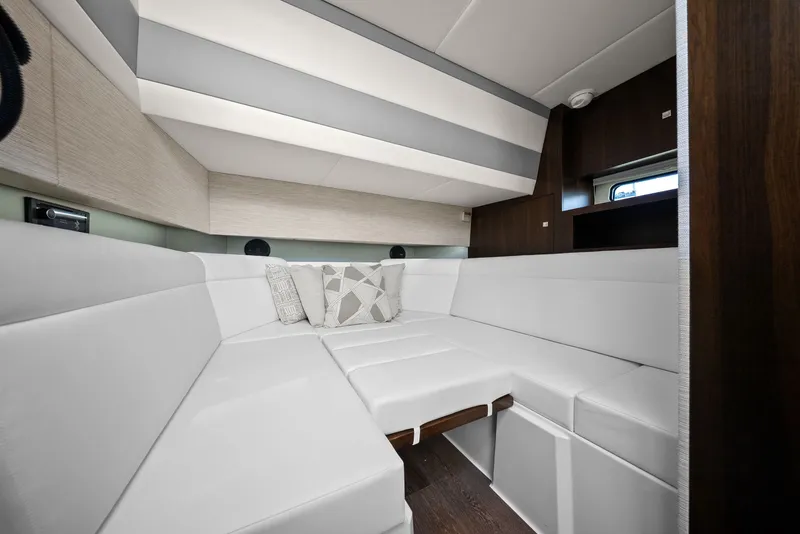 Slide: The Image of Cruisers Yachts 42 GLS Outboard 2026 - 22