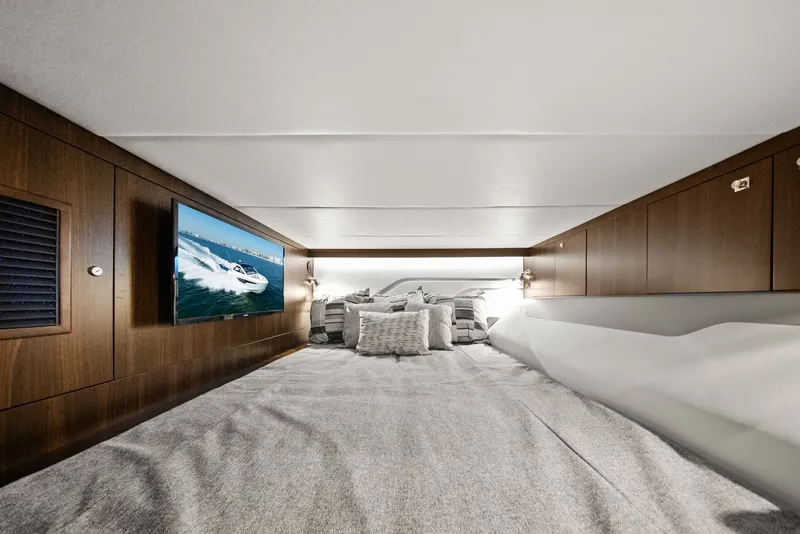 Slide: The Image of Cruisers Yachts 42 GLS Outboard 2026 - 27