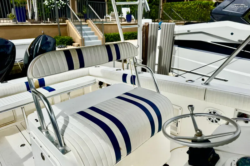 Slide: The Image of Garmin GPSmap 740s on 1993 Marlin 35 CC Sportfish boat dashboard. - 42