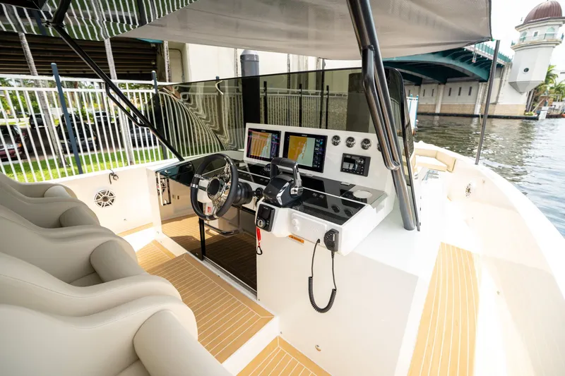 Slide: The Image of De Antonio D42 Open 2025 - 27