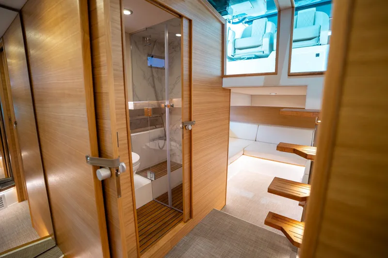 Slide: The Image of De Antonio D42 Open 2025 - 40