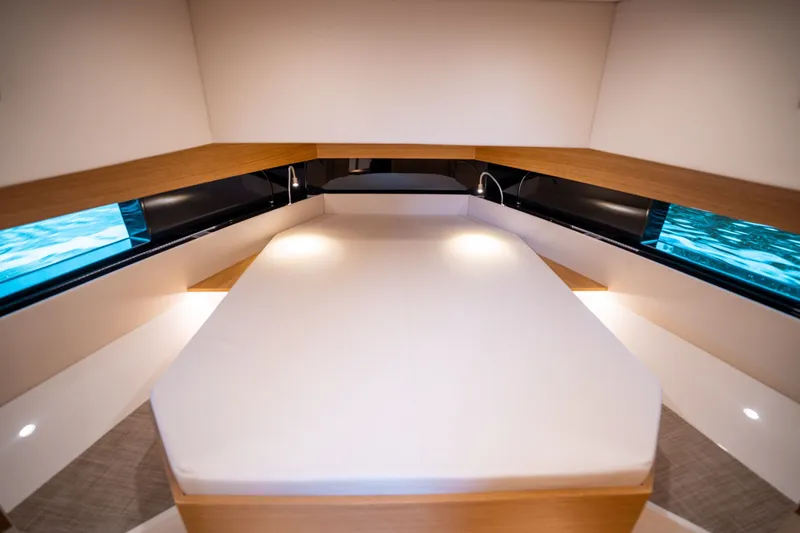 Slide: The Image of De Antonio D42 Open 2025 - 35