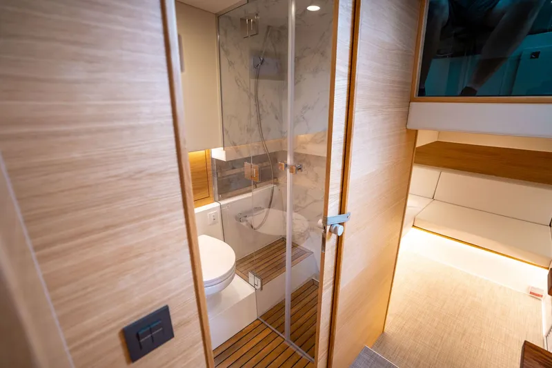 Slide: The Image of De Antonio D42 Open 2025 - 40