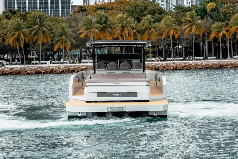 Slide: The Image of De Antonio D42 Open 2025 - 7