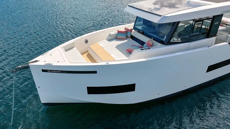 Slide: The Image of De Antonio D50 Coupé 2025 - 5