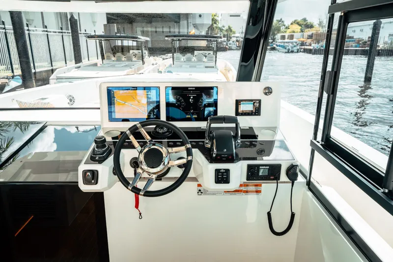 Slide: The Image of De Antonio D50 Coupé 2025 - 22