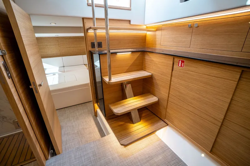 Slide: The Image of De Antonio D50 OPEN 2025 - 41