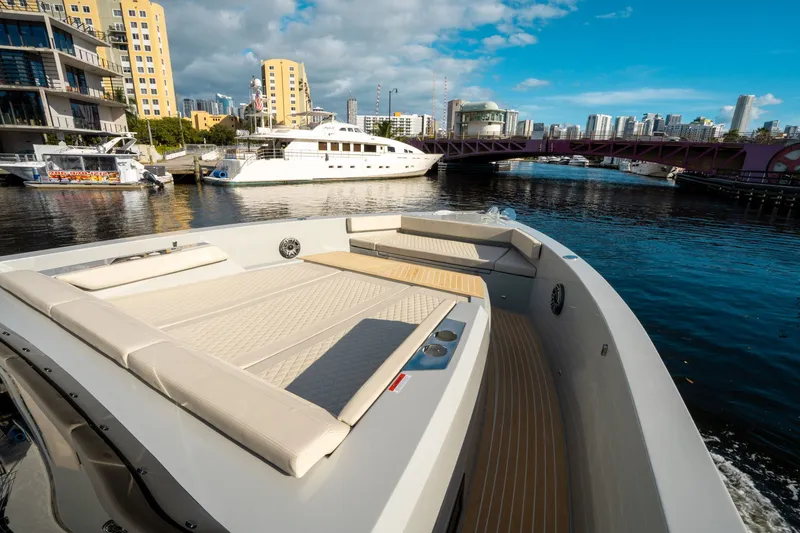 Slide: The Image of De Antonio D50 OPEN 2025 - 29