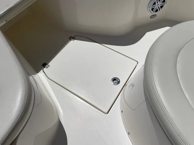 Slide: The Image of Cobia 237 Center Console 2022 - 13