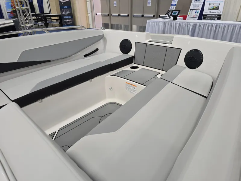 Slide: The Image of Starcraft SV 16 OB 2026 - 27