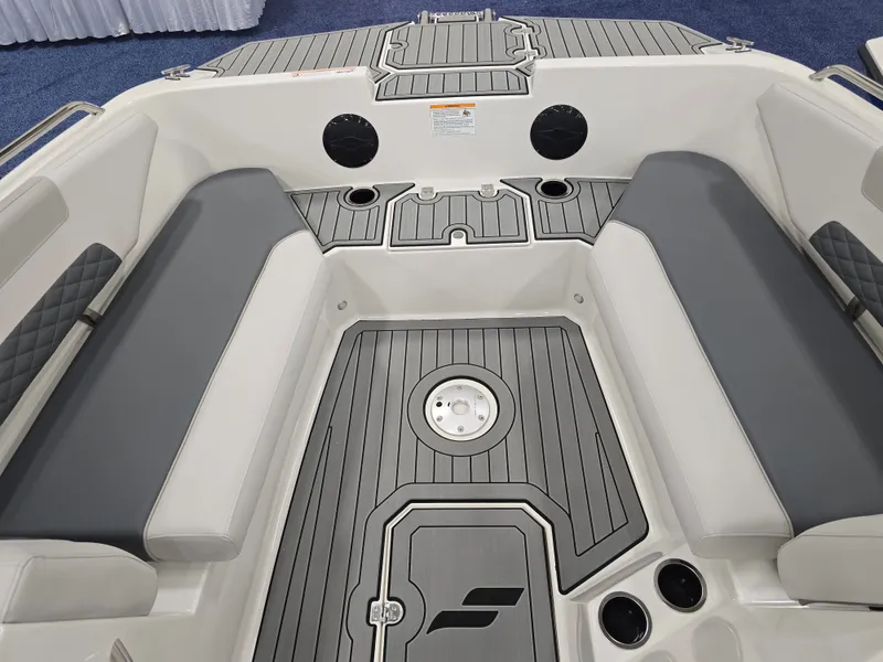 Slide: The Image of Starcraft SVX 171 OB 2026 - 30