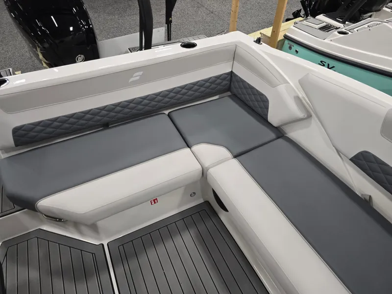 Slide: The Image of Starcraft SVX 171 OB 2026 - 32