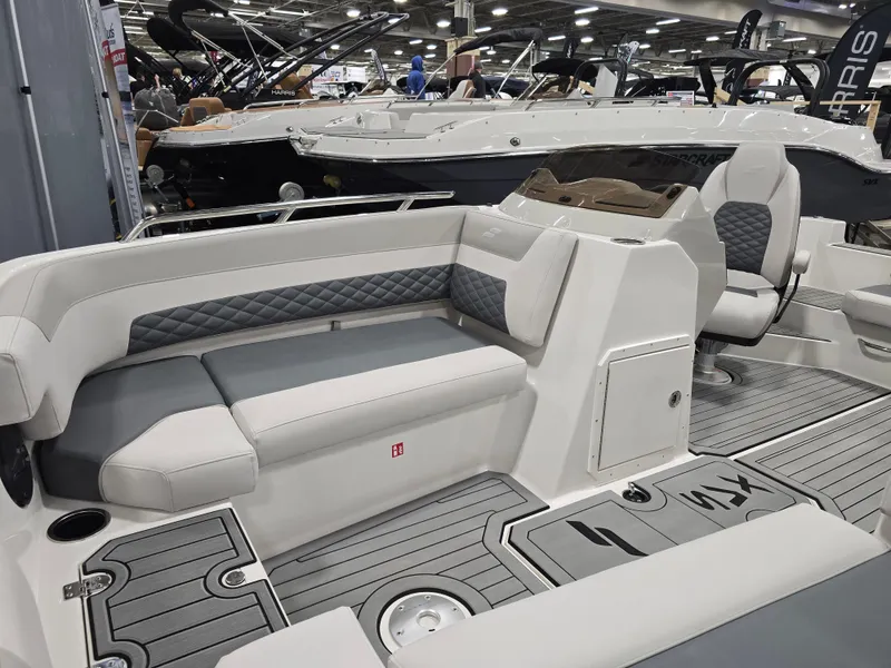 Slide: The Image of Starcraft SVX 191 OB 2026 - 11