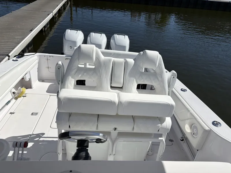 Slide: The Image of Donzi 38 ZSF 2009 - 13