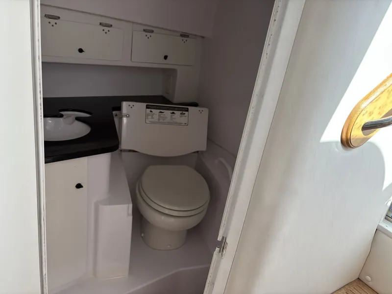 Slide: The Image of Donzi 38 ZSF 2009 - 32