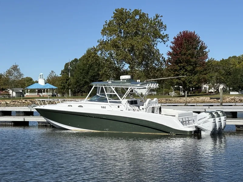 Slide: The Image of Donzi 38 ZSF 2009 - 6